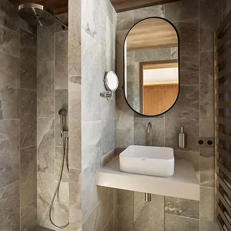 Luxe Avec Acces Et - Fr-1-830-10